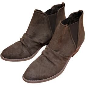 Report Women's Booties Pull on Ankle Boots Size 8.5 Olive Green Fall Comfortable